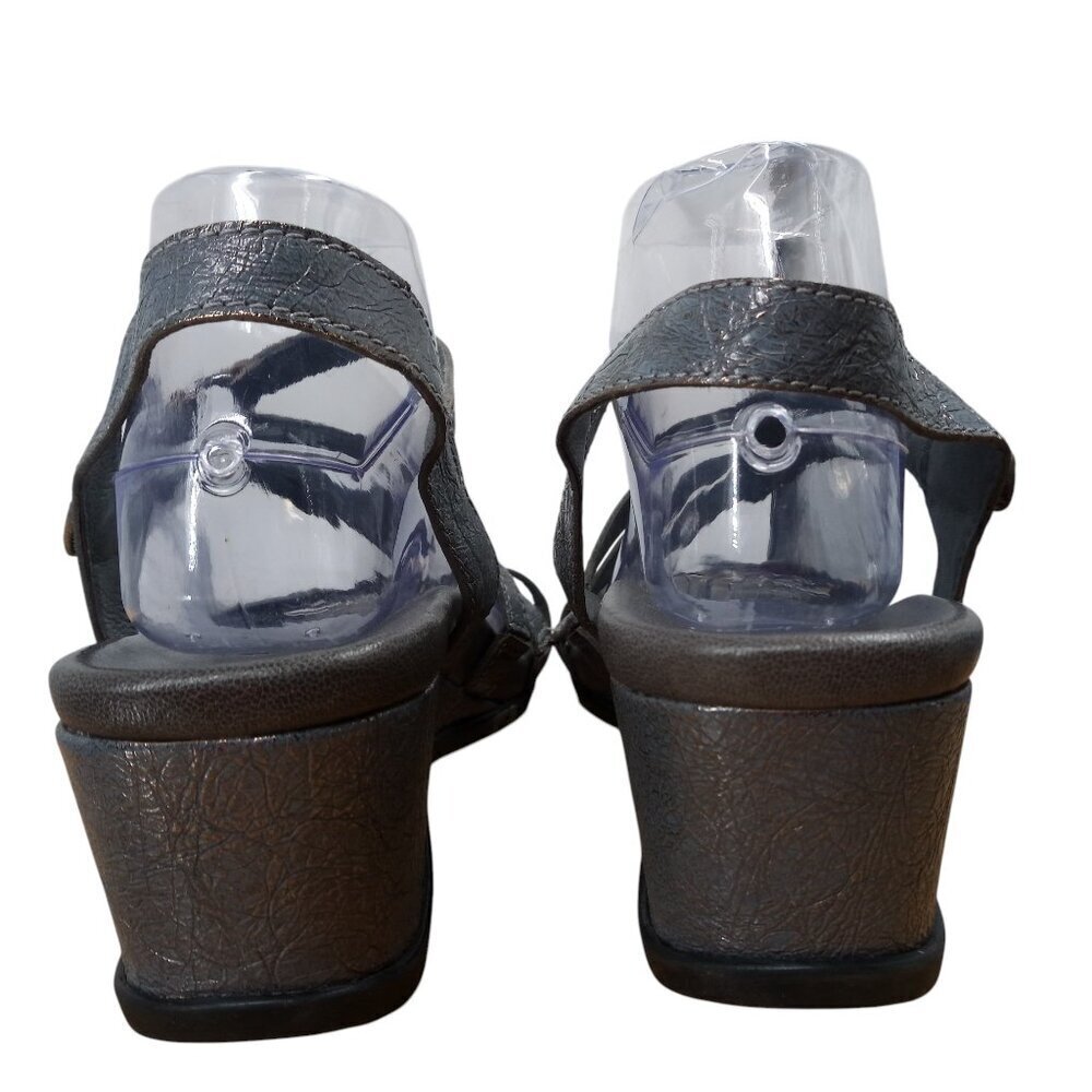 Dansko Addyson Pewter Leather Strappy Wedge Sandals Size 40 US 9.5-10 Metallic - Picture 9 of 13